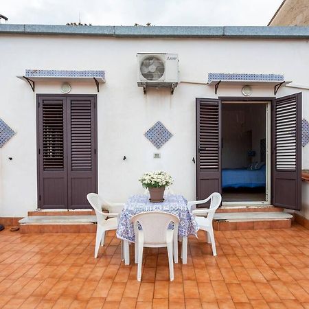 Frank'S House - Appartamento Con Terrazzo In Centro Palermo Exterior photo