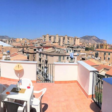 Frank'S House - Appartamento Con Terrazzo In Centro Palermo Exterior photo