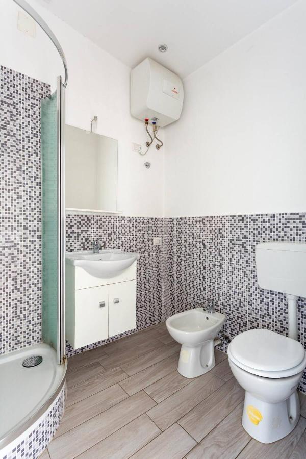 Frank'S House - Appartamento Con Terrazzo In Centro Palermo Exterior photo