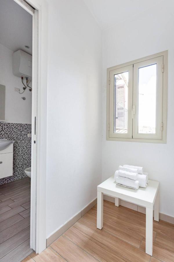Frank'S House - Appartamento Con Terrazzo In Centro Palermo Exterior photo