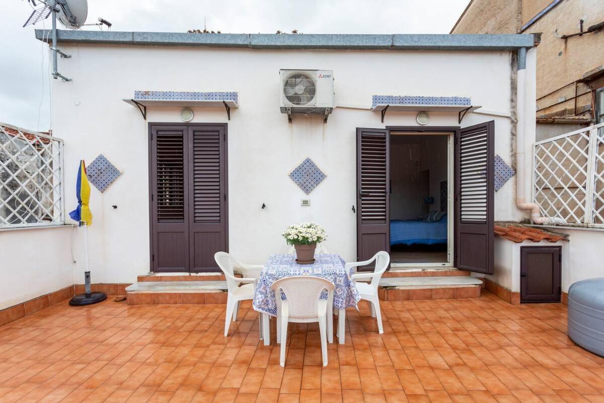 Frank'S House - Appartamento Con Terrazzo In Centro Palermo Exterior photo